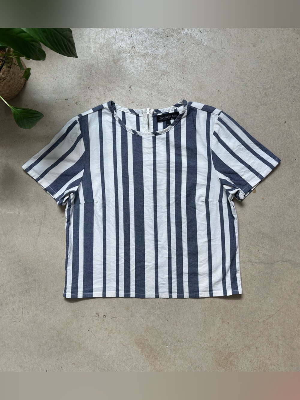 Topshop Women’s Tall Navy & White Striped Short Sleeve Tee Slightly Cropped